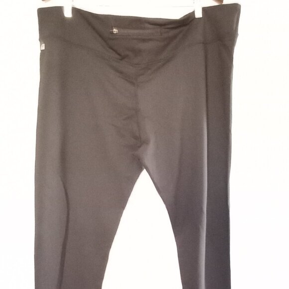 FABLETICS new with tags leggings - Picture 5 of 11